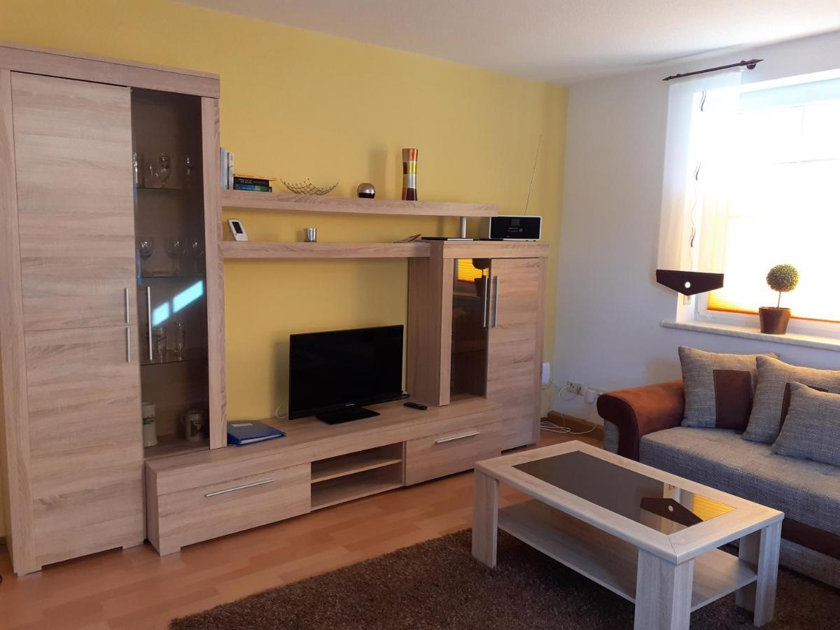 Ferienwohnung - August-Bebel-Str. 19 Oelsnitz  Exteriör bild